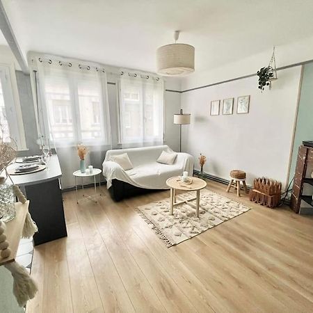 Le Cosy Apartment กาเลส์ ภายนอก รูปภาพ